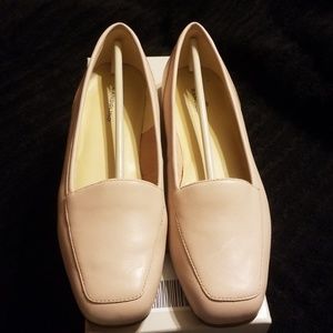 Bandolino Liberty Loafers